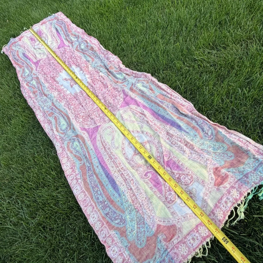 B+ Collection Eighteen Pink Paisley Scarf Rayon Blend Fringe Wrap 21x72